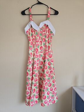 Unique Vintage Pink Peach Print Midi Dress with White Trim